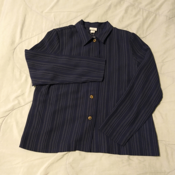 Jaclyn Smith Tops - Jaclyn Smith Button Down Top